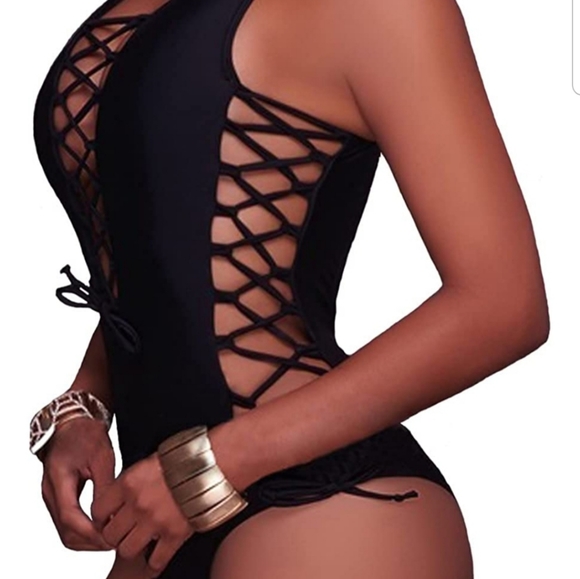 Black Sexy Tied Multi-Wear Deep Bathing Suit - Picture 2 of 3